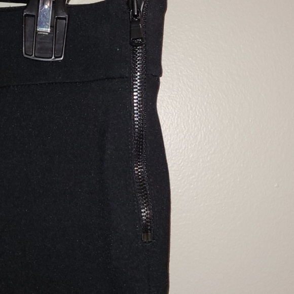 EUC Ann Taylor Black Pants - Picture 3 of 5